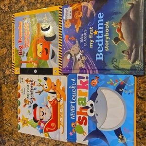 Book bundle - 4 books